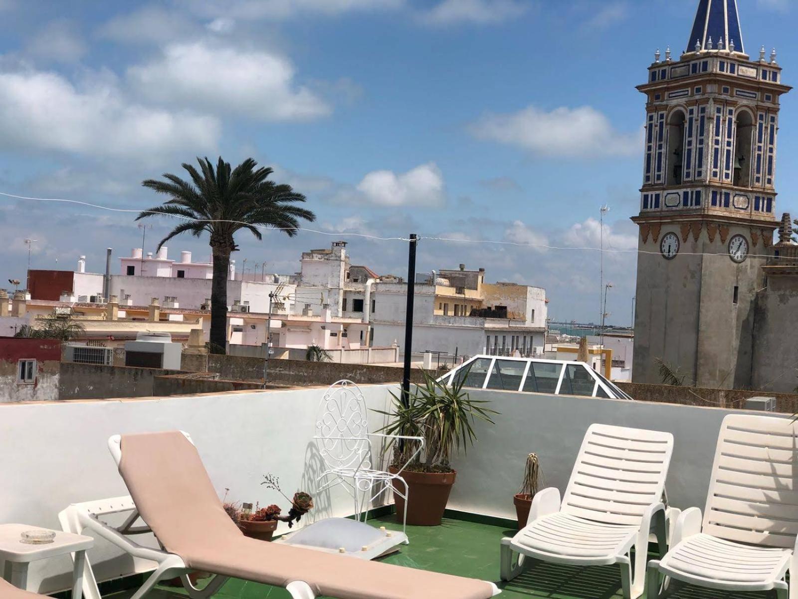 Hostal Gran Capitan Chipiona Exterior foto